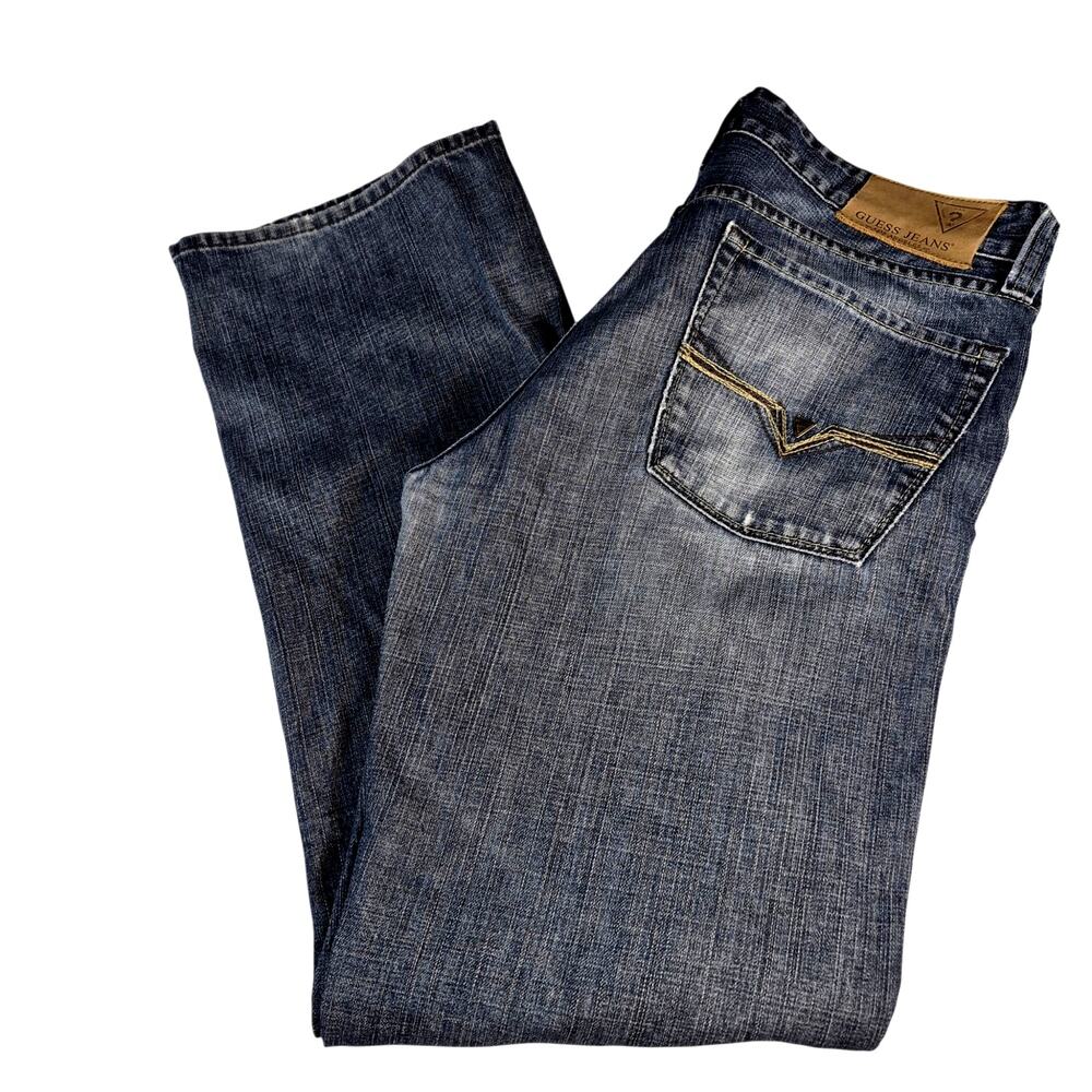 Guess Desmond Men's Relaxed Fit Med Wash Straight Leg Jeans Distressed 32